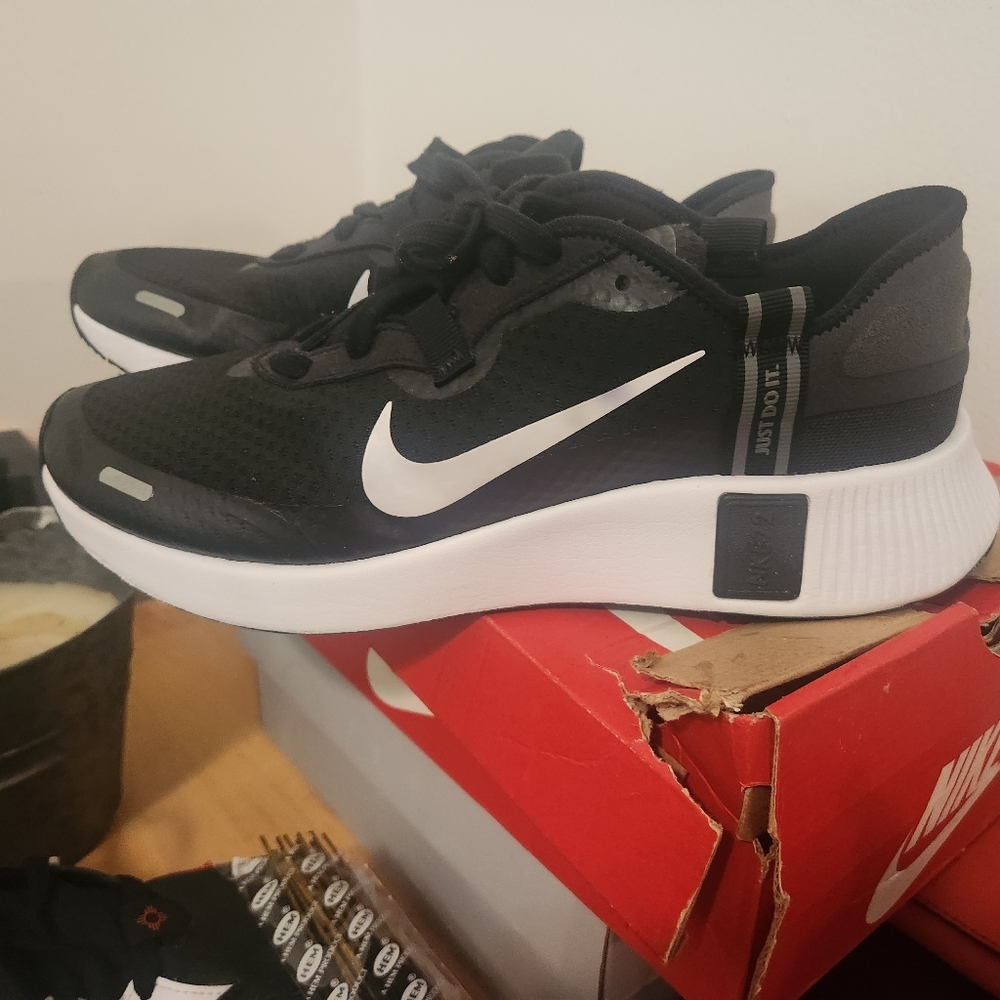 Nike